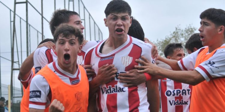 La reserva de Unión rescató un valioso empate ante Defensa y Justicia