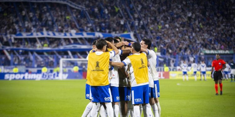 Vélez goleó a San Antonio Bulo Bulo y está en octavos de la Libertadores