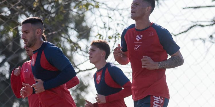 Sopresiva salida en el plantel de Unión