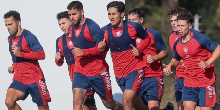 Unión comienza la semana esperando por una cara nueva y con amistoso programado