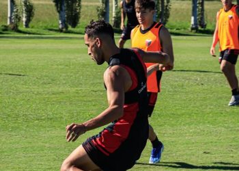 Por lesión, Colón tendría una variante menos en ofensiva para el duelo ante Nueva Chicago