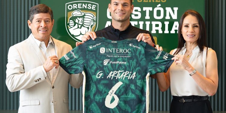 Se fue sin debutar en Unión y ya firmó en su nuevo club