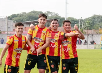 Tiene 20 años y mide 1,94: la «apuesta de Unión» está en Santa Fe