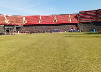 Cómo quedó el campo de juego de Colón después del recital de La Renga