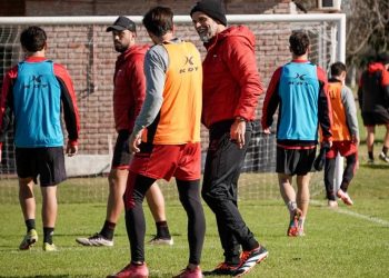 ¿Cuáles son los dos jugadores del plantel que Yllana no tiene en cuenta?