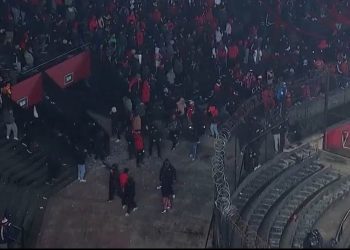 Crónica de una negra noche: «Vamos a terminar todos lastimados»