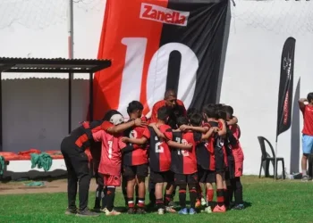 «Maldito exitismo que nos deja al filo del abismo»