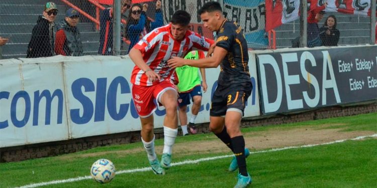 Ganó Mitre y alcanzó la línea de Colón que juega más tarde