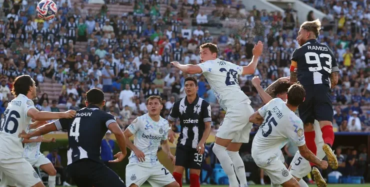 Rayados le sacó un empate al Inter en el grupo de River