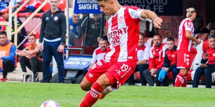 Unión sigue prestando en la PN a uno de sus delanteros