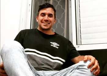 El hincha de Colón en Israel que vio el partido en medio del ataque de Irán