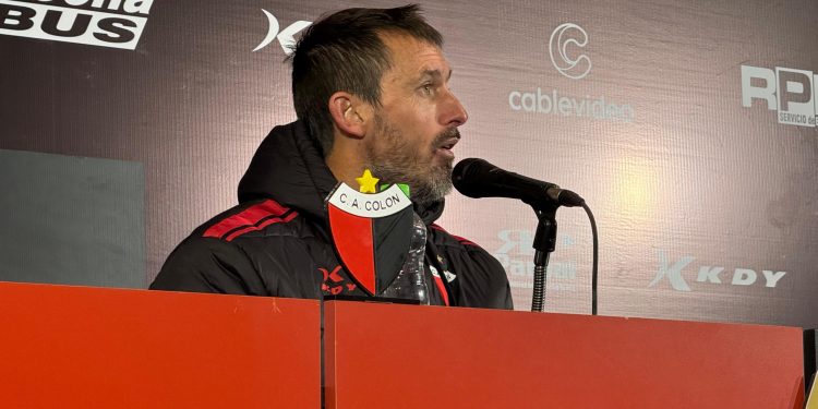 Minella: «El equipo contagia otra cosa y por eso el hincha apoya»