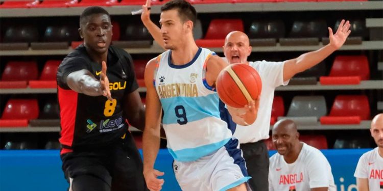 Argentina arrancó su camino hacia la AmeriCup con un triunfo ante Angola