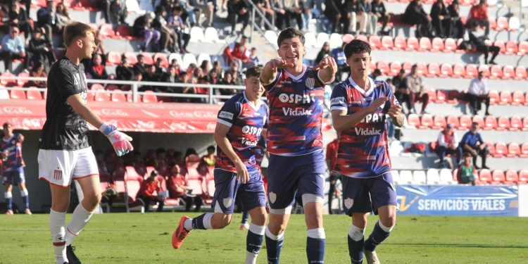 Mirá el golazo de la reserva de Unión que ya es viral