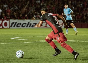 Después de Almirante Brown, Colón vuelve a jugar el Día del Amigo y sin TV