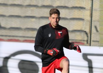 Colón analiza ofrecerle un plan de pago a Gimnasia de Mendoza por la cláusula de Giménez