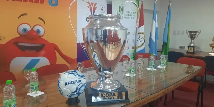 Colón tiene día, horario y árbitro para jugar por Copa Santa Fe