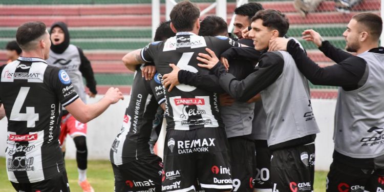 Ganó Estudiantes (BA) y Colón quedó a seis puntos del Reducido