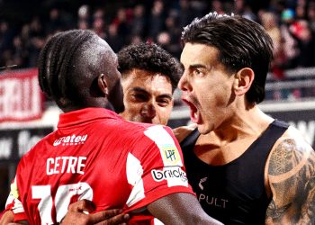 Con gol de un campeón Sabalero, Estudiantes venció a Huracán y Domínguez gana aire