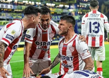 Racing no pudo cerrar la llegada de Vázquez: ¿Vuelve a la carga por Pardo?