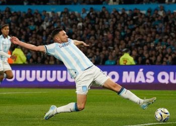 Racing enfrenta a Estudiantes en el Cilindro de Avellaneda