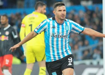 Maravilla renueva con Racing con la cláusula más alta del fútbol argentino