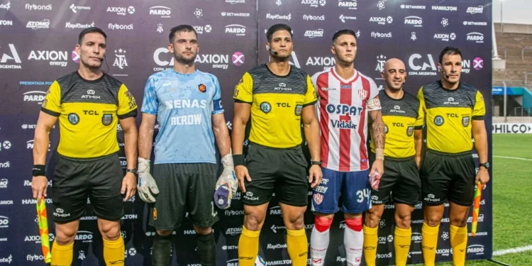 Bryan Ferreyra dirigirá a Unión por segunda vez: así le fue la anterior
