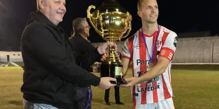 Atlético Paraná se consagró campeón de la Liga Paranaense