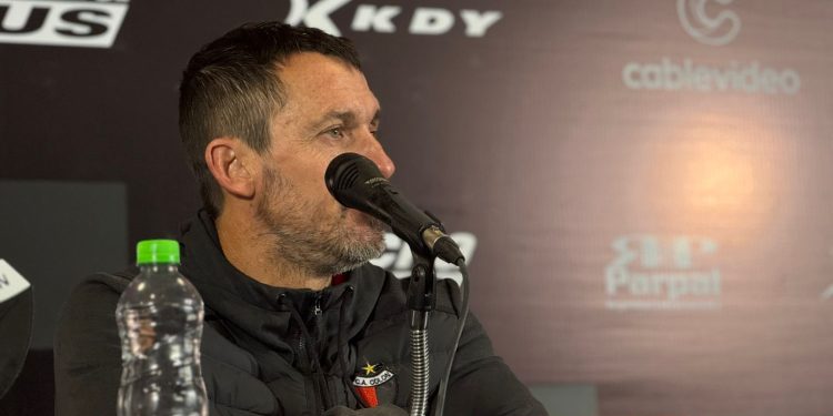 Minella: «Hay un aura negativa que cuesta sacarnos»