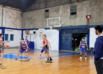 Oficial A2: Colón y República del Oeste son los punteros e invictos