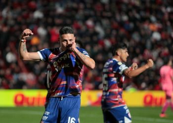 ST: Unión aplasta a Instituto 4-0 goles de Pittón (2), el Chelo y Caramelo