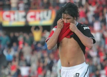 El lamento de un recordado ex Colón porque ninguno de sus hijos le salió Sabalero