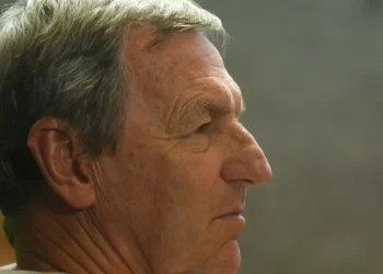 Godano va despidiéndose de Colón y ya dio detalles de la transición