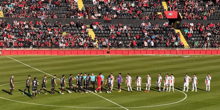 Colón ya juega ante Agropecuario con la necesidad de ganar