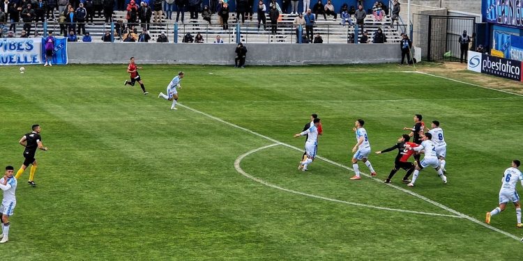 ¿Cómo quedó Colón en la tabla tras los partidos del domingo?