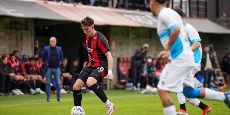 Una buena para Colón: CADU perdió ante Defensores de Belgrano