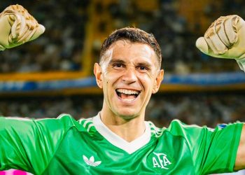 Dibu fue nominado otra vez al Trofeo Yashin como mejor arquero del mundo