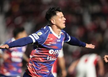 ST: Unión aplasta a Instituto 4-0 goles de Pittón (2), el Chelo y Caramelo