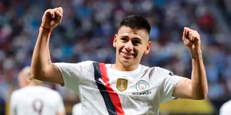 Echeverri deja el City y se irá cedido al Bayer Leverkusen