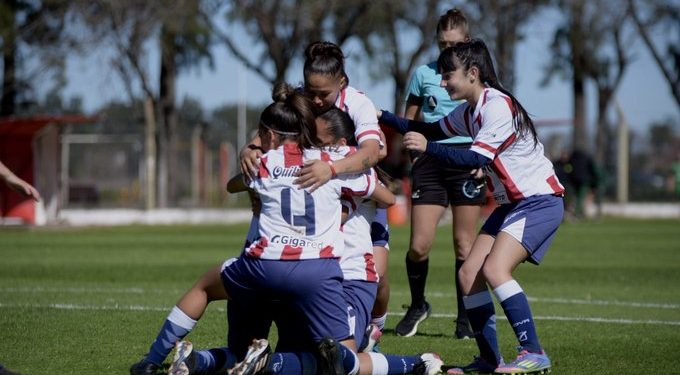 El femenino de Unión es cosa seria y nadie lo puede parar