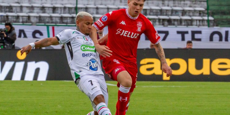 Huracán perdió en Colombia ante Once Caldas