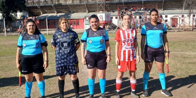 Colón y Unión mandan en el femenino santafesino