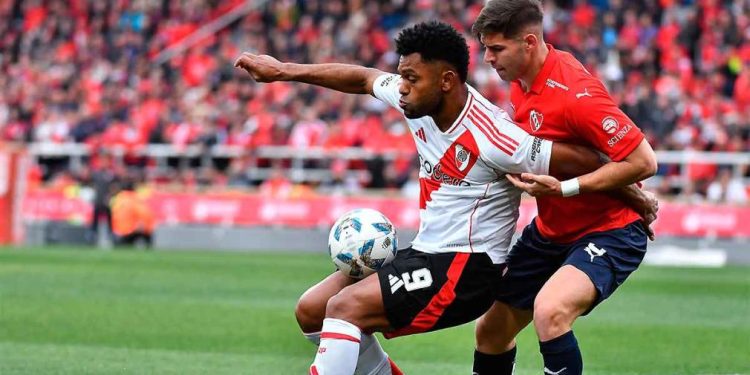 River va por más visitando a un necesitado Independiente