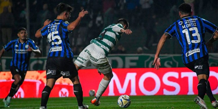 Sarmiento y Atlético Tucumán empataron en un partidazo en Junín