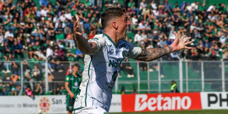 El Tonga González le dio a Sarmiento su primer triunfo en el campeonato