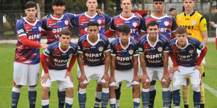 La reserva de Unión cortó su buena racha con una derrota ante Huracán