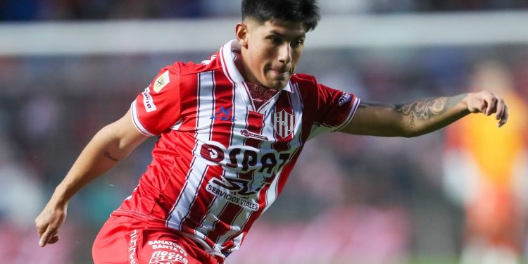 Medios españoles hablan del interés de Villarreal por Vargas