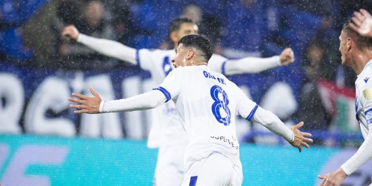 Con gol de un ex Colón, Vélez venció a Fortaleza y avanza en Copa Libertadores