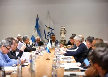 Colón y Unión, expectantes sobre los rumores en AFA