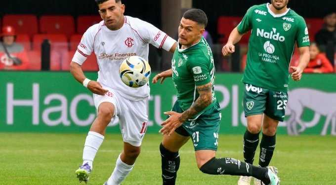 Respira Sarmiento: Le ganó a Barracas de visitante